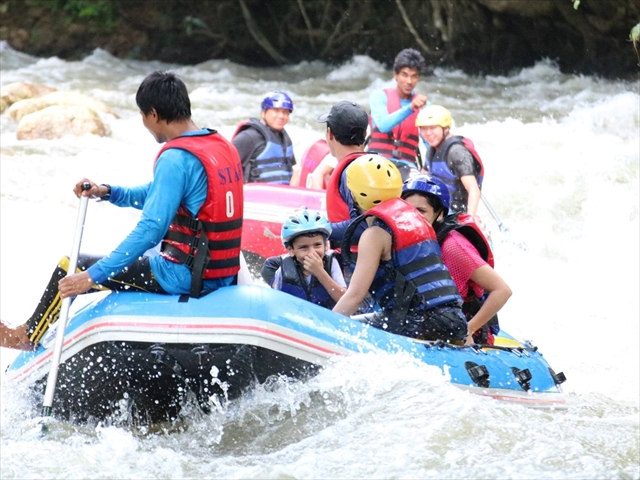 肾EteBOcA[ / ÍsSONG PREAK RAFTING